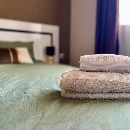 Apartamento Urban Nest - Near Center And Bus Station Varna