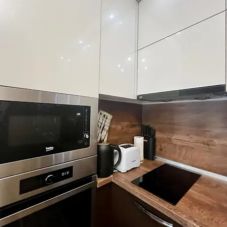 Urban Nest - Near Center And Bus Station Varna