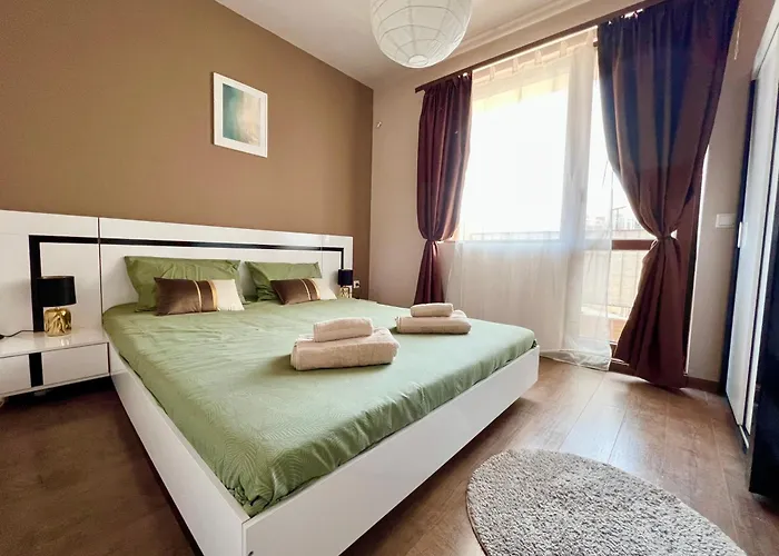 Apartmán Urban Nest - Near Center And Bus Station